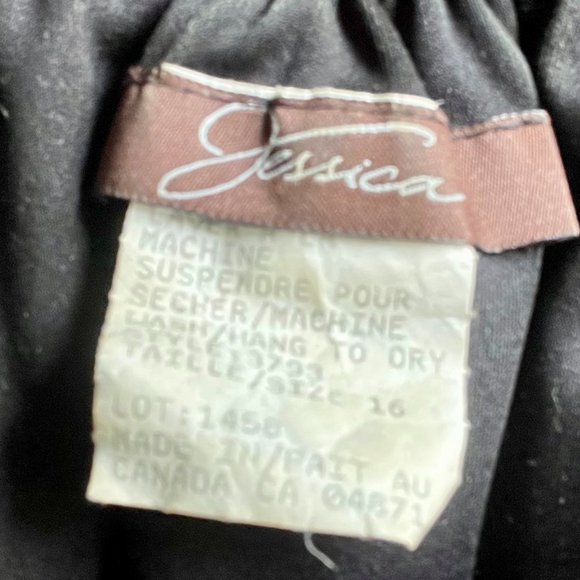 Cute Midi Dress - Picture 2 of 3